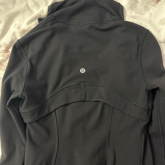 Lululemon Nulu Define Jacket - Picture 2 of 4